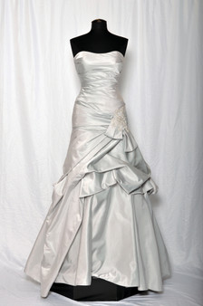 BRIDALS BY LORI EXCLUSIVE 0136706