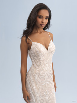 DISNEY FAIRY TALE WEDDINGS COL 0141072