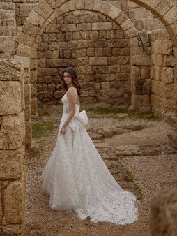 LOVE BY PNINA TORNAI 0142214