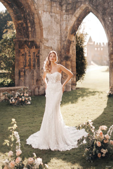 DISNEY FAIRY TALE WEDDINGS COL 0142253